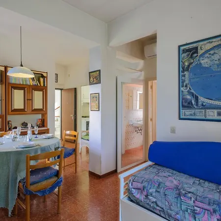 Pet Friendly In With Kitchen Marcelli
